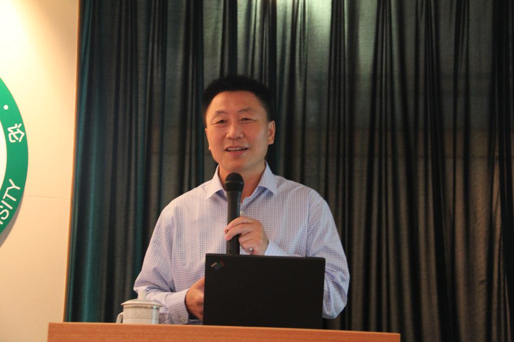 学章程 明使命 做规划 --图书馆教育技术中心专